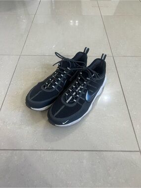 Nike Air Zoom Spiridon 16 Size 9.5
